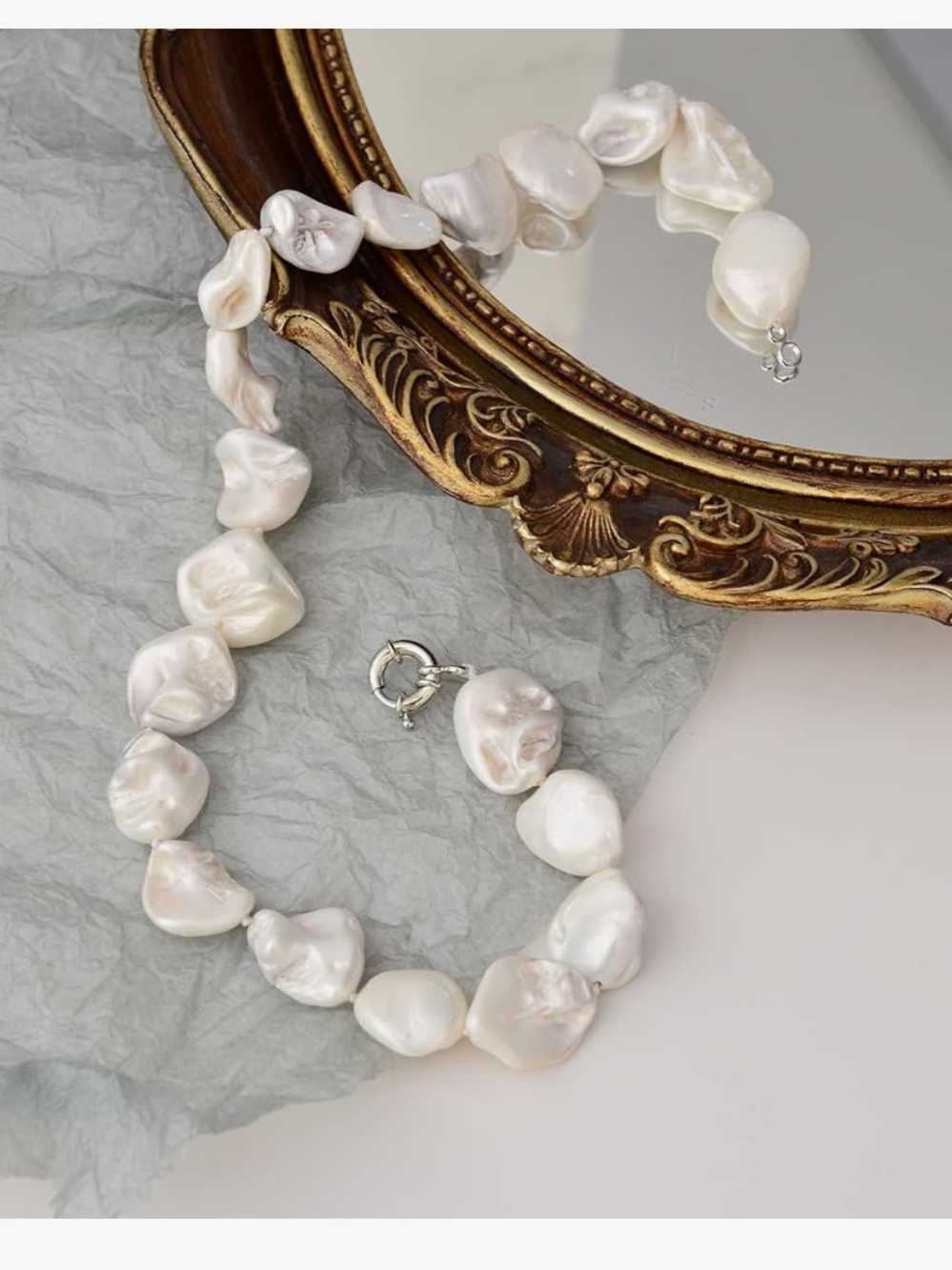 Pearl Choker Necklace for Women Boho Beaded Statement Necklace